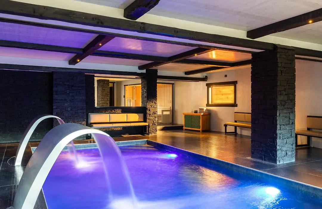 Black Diamond - Chalet Babylon-1