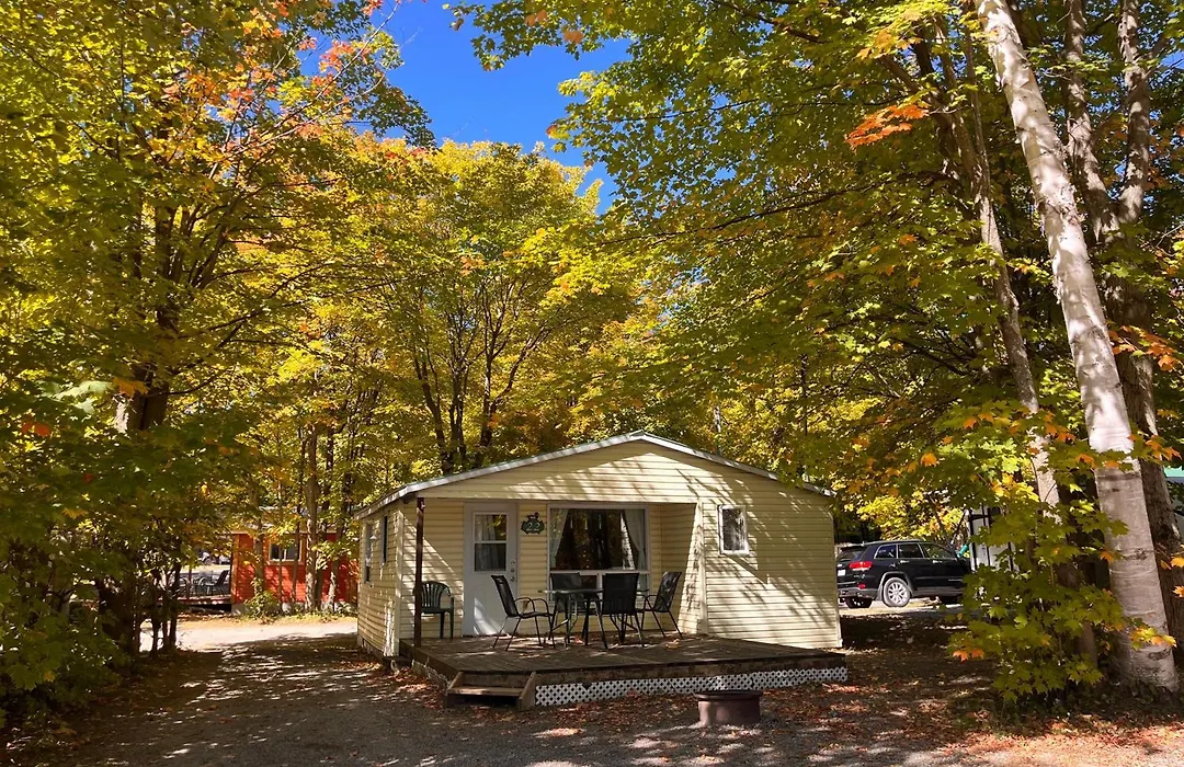 Camping Chalets Lac St-Augustin-1