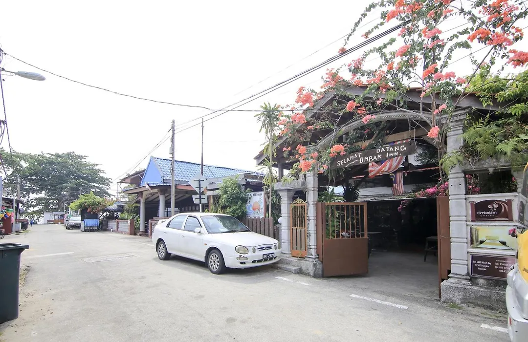Hotel O Ombak Inn Chalet-1