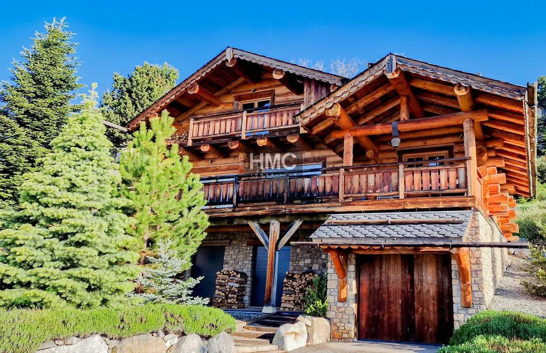 Chalet Nanook charme luxe Pyrénéen-1