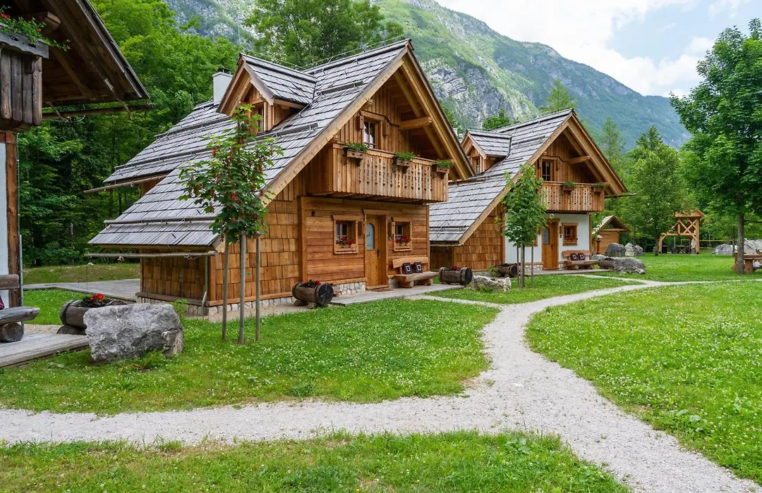 Alpik Chalets - Bohinj-1