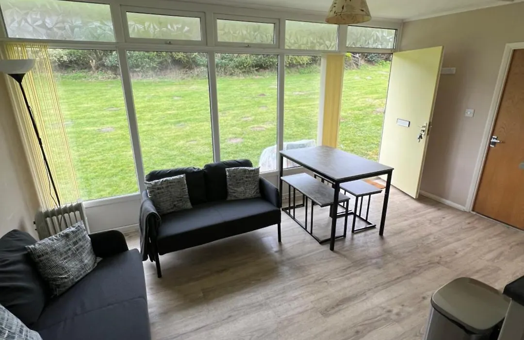Cromer Coastal Retreat Kings Chalet Park-1