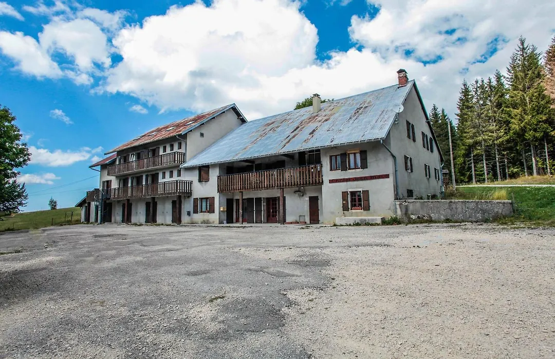 Chalet Jean Macé-1