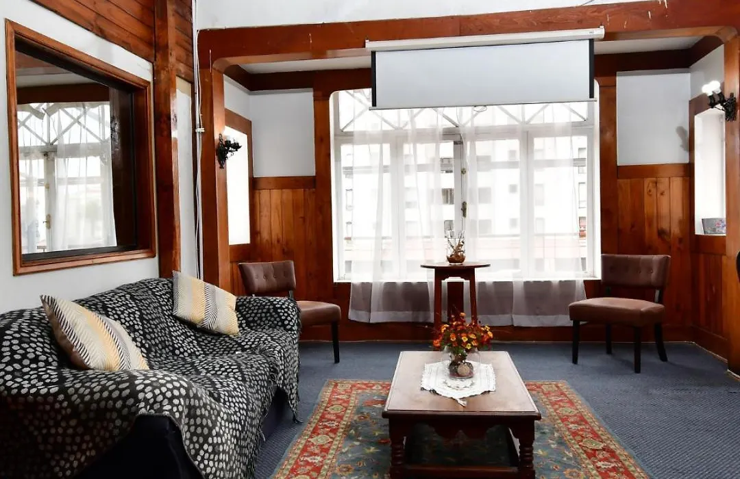 Hotel Chalet Suizo-1