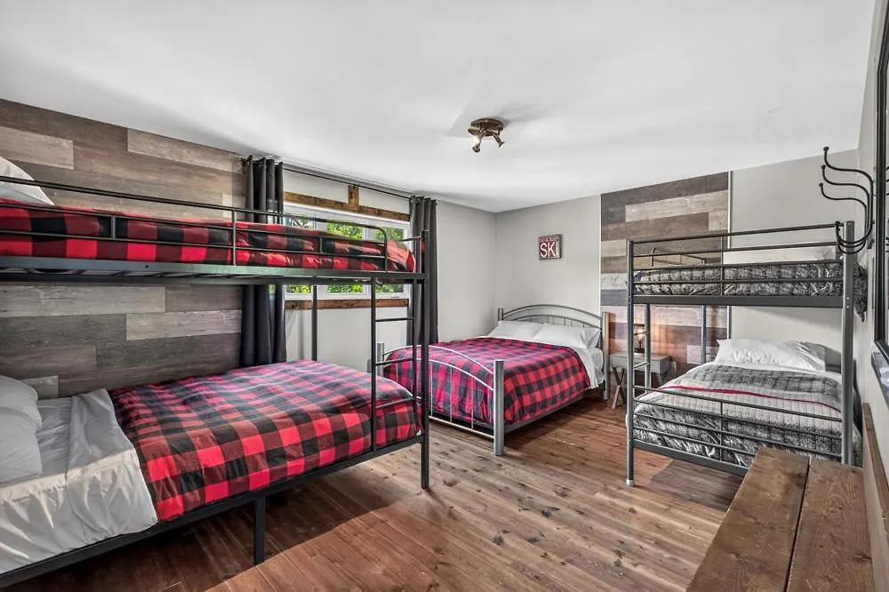 Le Sto Shack 25 Chemin Blanc by Les Chalets Alpins-1