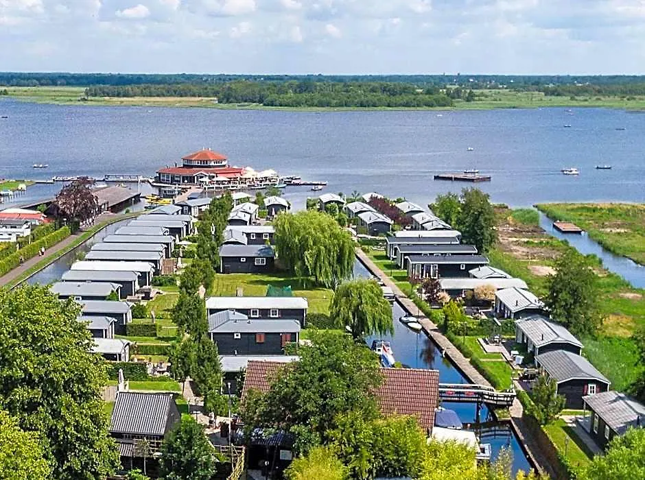 Chaletpark Kroondomein Giethoorn-1
