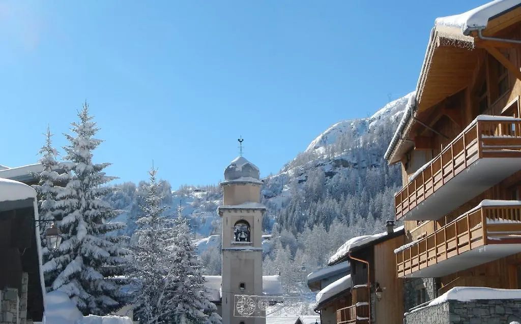 Chalet Chardons Hostel-1