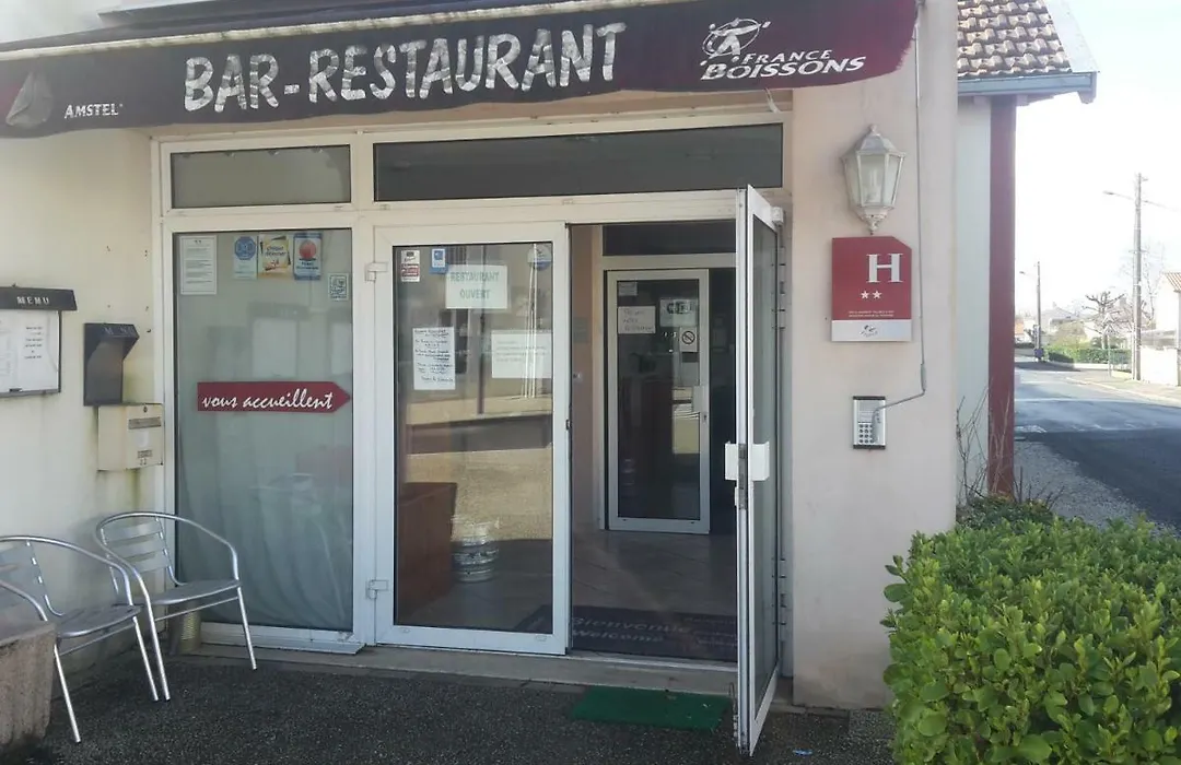 Hotel Restaurant Le Chalet-1
