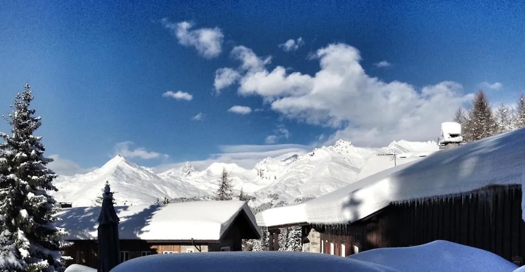 Chalet Village Courbaton-1