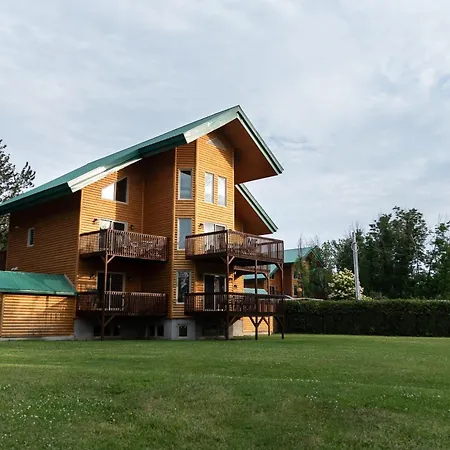Chalets et Spa Lac Saint-Jean-2