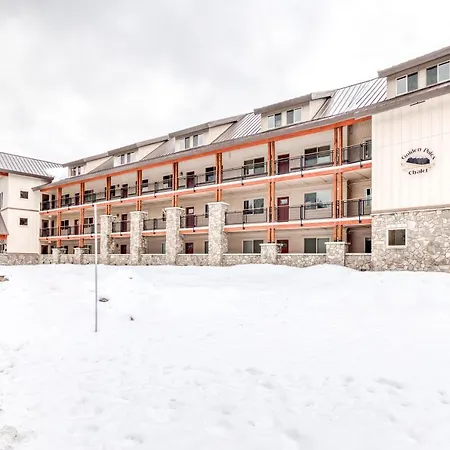Golden Poles Chalet #110-3