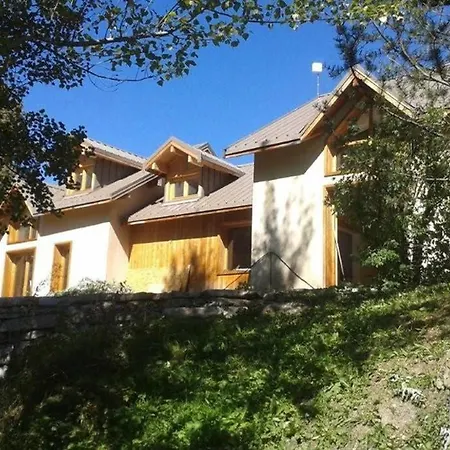 le Serre Barbin : Chalet ensoleillé, tout confort-2