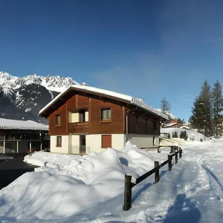 Les Chalets Des Aiguilles-3