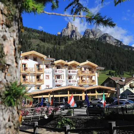 Hotel Chalet Alaska-3