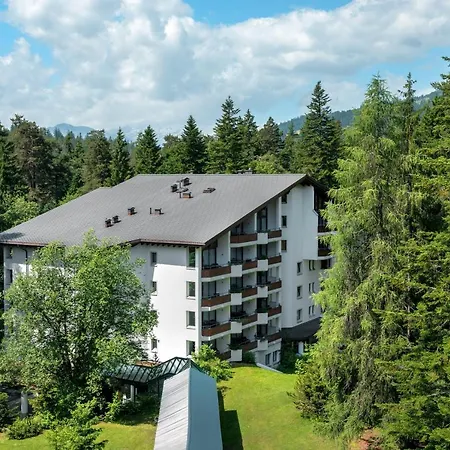 Chalet Belmont By Waldhaus Flims-3