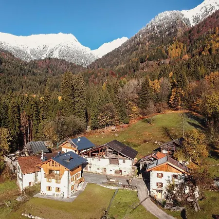 Pimont Alpine Chalet-2