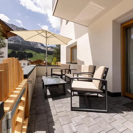 Apartments Chalet Maria-2