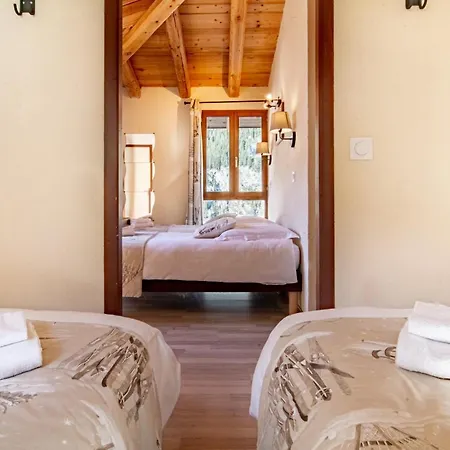 Chalet Hotel La Tarine-2