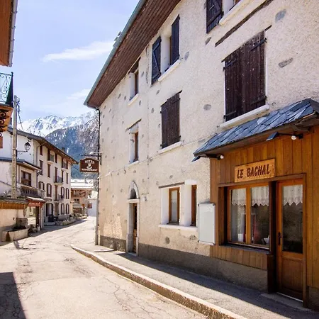 Chalet Hotel La Tarine-3