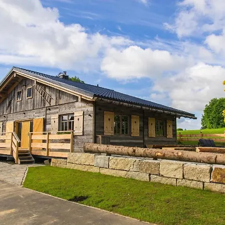 Chalet Am Oelberg Mit Badefass Und Altholzsauna-3