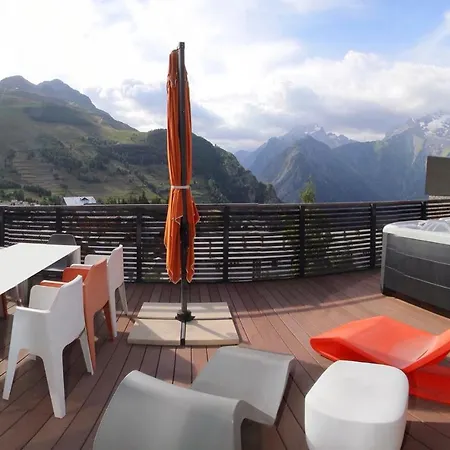 Chalet Sno Lodge-3