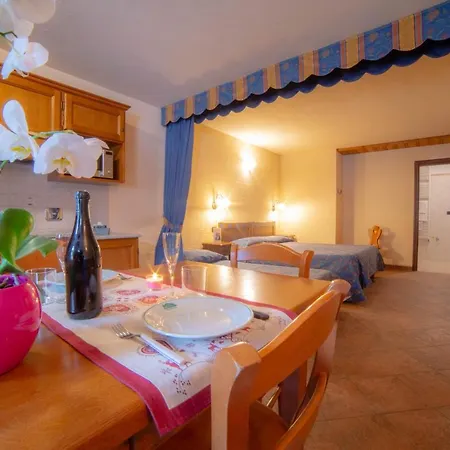 Family Apartments Le Chalet-3