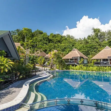 Loy Chalet-3