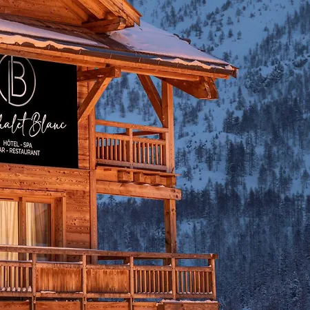 Le Chalet Blanc Hotel & Spa-2