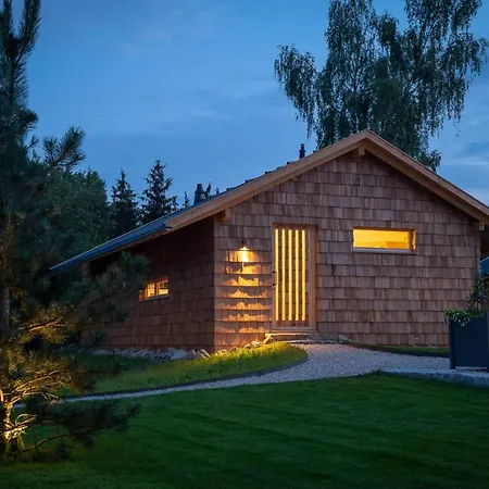 Forstgut - Premium Waldchalets und Lodge Suiten-2
