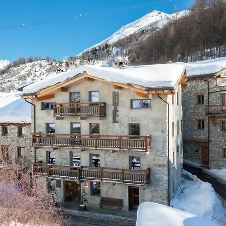 Chalet Hotel Du Fornet-3