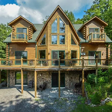 Cozy Bear Chalet-2