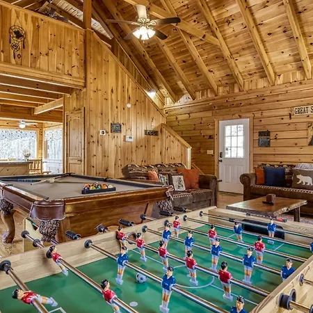 Pandora'S Retreat, Hot Tub, Game Room, Wifi, Free Attraction Tickets!!!-2