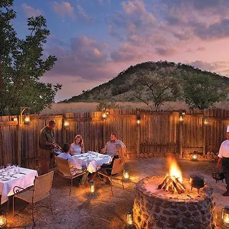 Kwa Maritane Executive Chalet-2