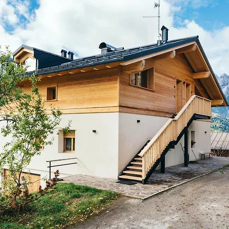 Chalet M-2