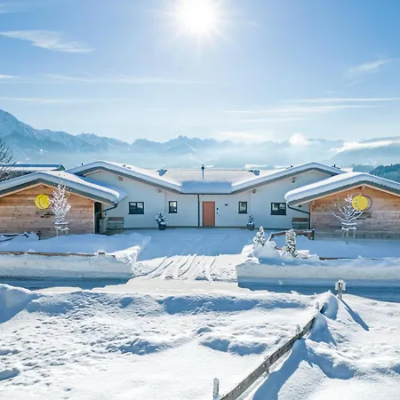 Die Zwei Sonnen Chalets-3