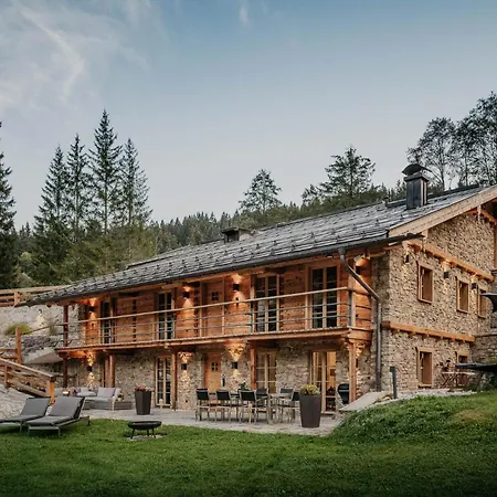 Die Suttenhütte - Chalet 1034 m über dem Alltag-3