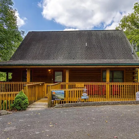 Old Glory, Pool Table, Pool Access, Wifi, Free Attraction Tickets!!!-2