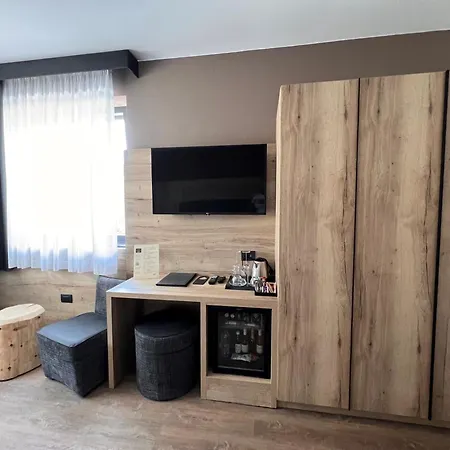 Chalet Queen-2