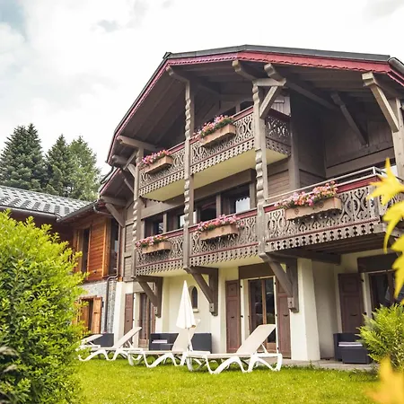 Les Chalets D'Adelphine & Spa-2