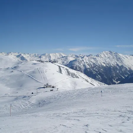 Golf & Ski Chalet-2
