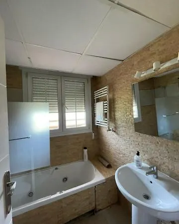 Chalet Pension Rooms Abril-2