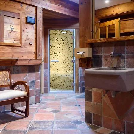 Relais et Châteaux - Les Bas-Rupts-3