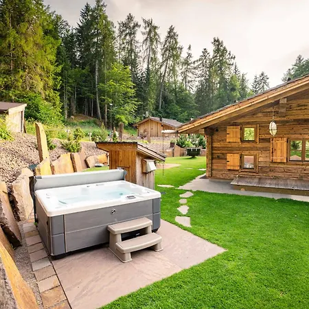 La Mendola Alm-chalet-3