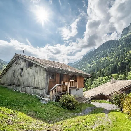 Le Soli 6 Bedroom Period Chalet 1798 Sleeps 12 Morzine-3