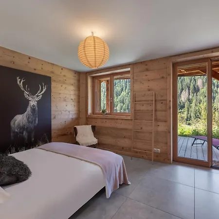Chalet 1100 - Bo Immobilier Chatel - à mi-chemin du centre et du Linga -Reduced prices on ski passes Châtel&Portes du Soleil-2