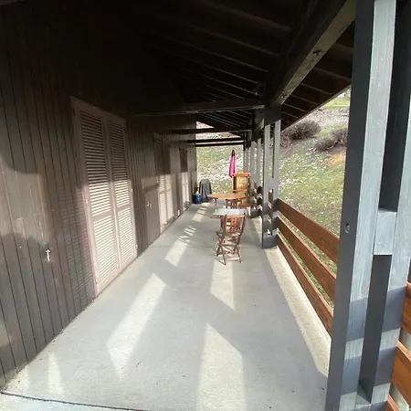 Chalet savoyard 8 pers, 4 chambres, parking privé - FR-1-459-202-3