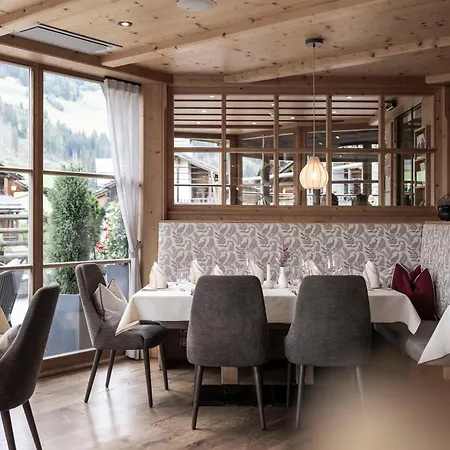 Post Alpina - Family Chalets Dolomites-3