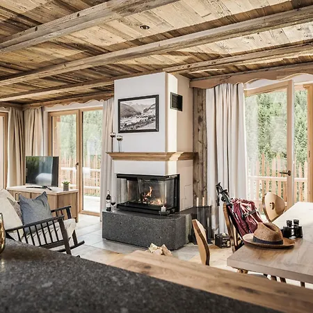 Farm Resort Geislerhof - Private Chalets-2