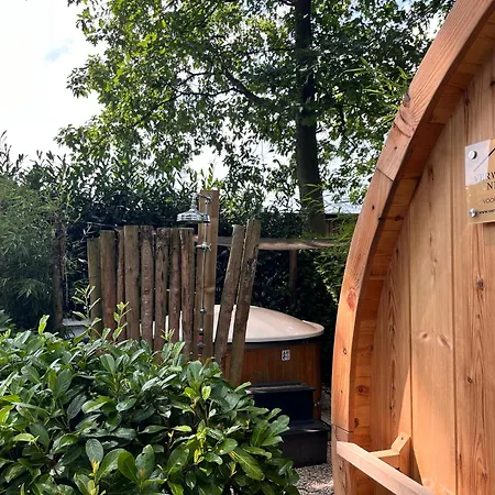 Boslodge Het Verwende Nest met privé Hottub-2