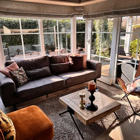 Boslodge Het Verwende Nest met privé Hottub-3